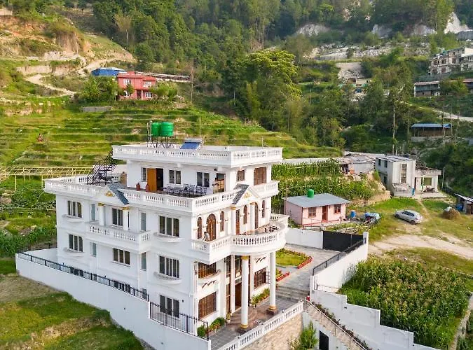 The White House Villa, 8 Bedroom, Swimming Pool & Theater
