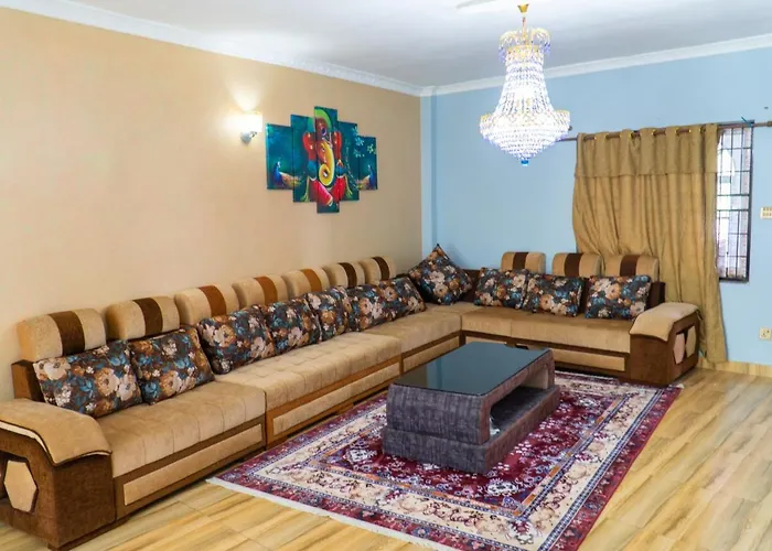 Villa The White House Villa, 8 Bedroom, Swimming Pool & Theater Katmandou