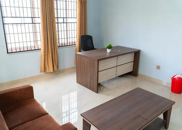 Villa The White House Villa, 8 Bedroom, Swimming Pool & Theater Katmandou