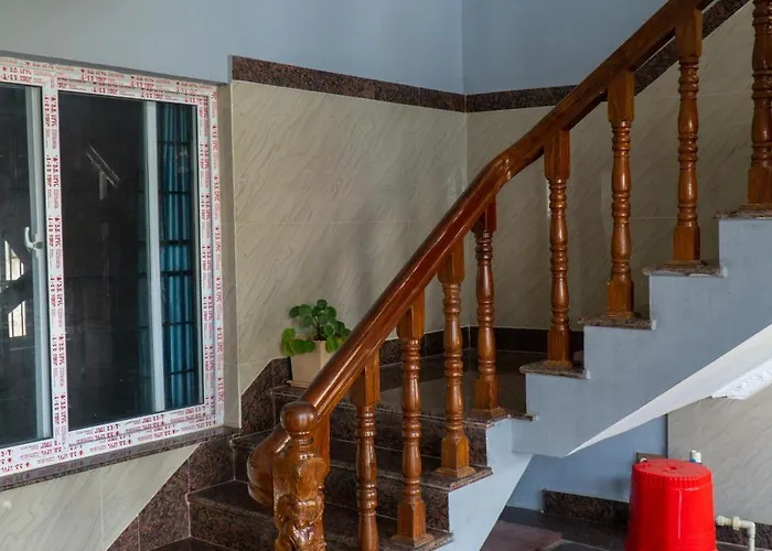 The White House Villa, 8 Bedroom, Swimming Pool & Theater