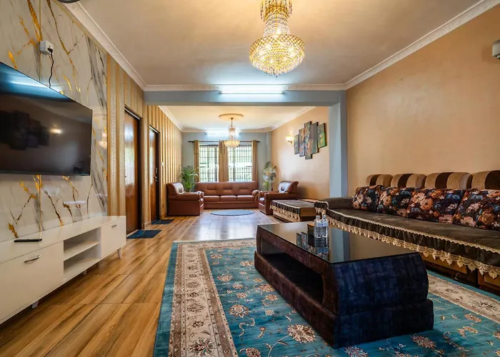 The White House Villa, 8 Bedroom, Swimming Pool & Theater Villa
